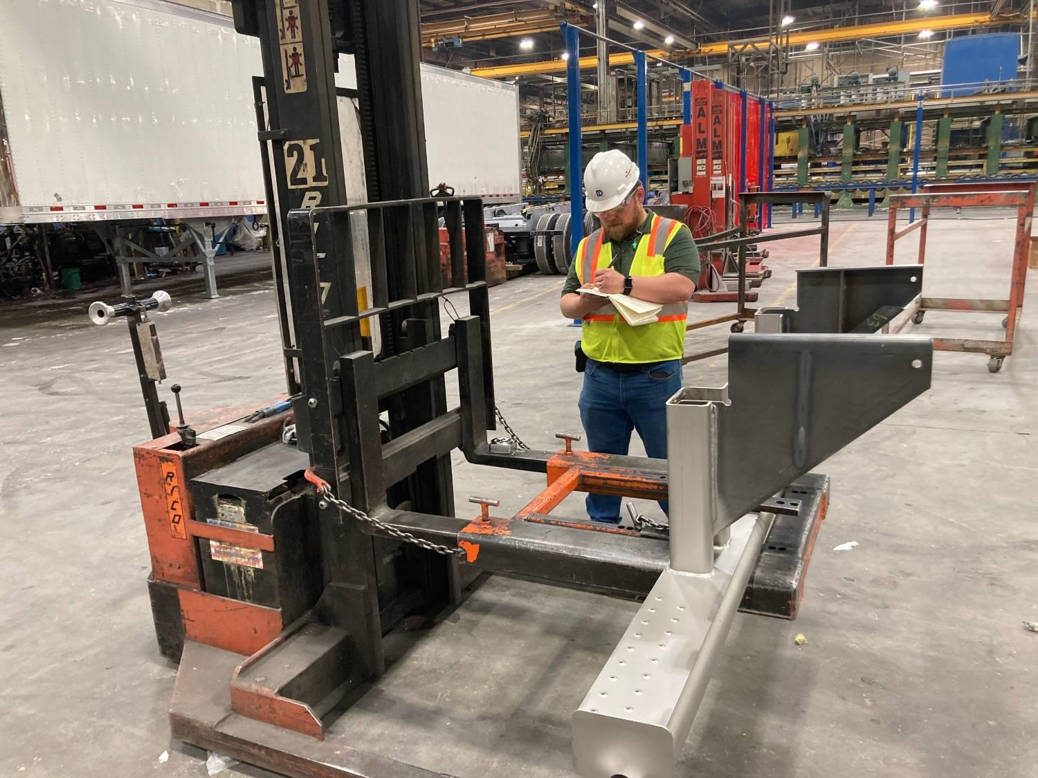 design-systems-inc-predictive-maintenance-manufacturing-engineering-great-dane-hardhat